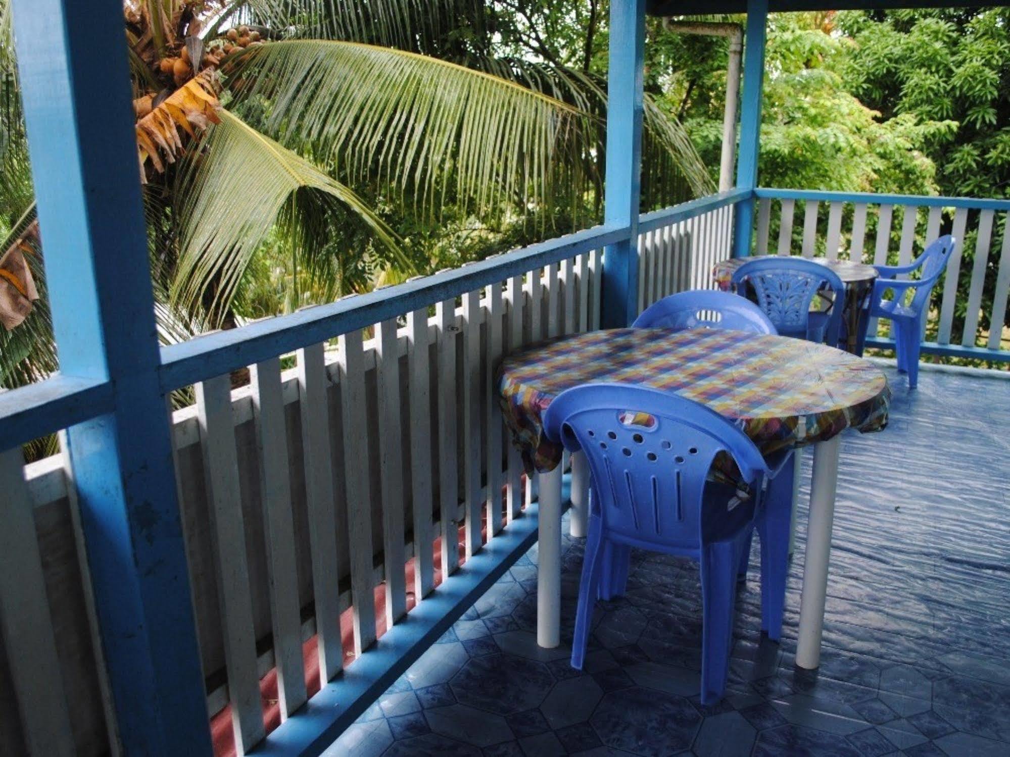 Rekona Lodge Gizo Exterior foto
